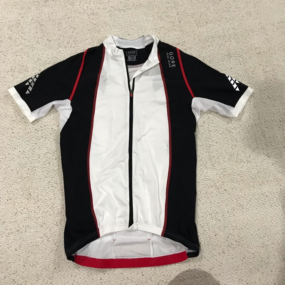 Gore bike wear shirt